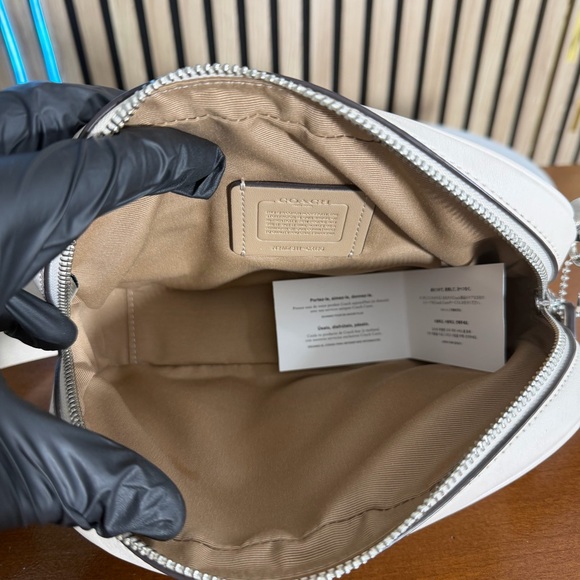 🤍🌸 COACH Ivory light cream Bag pace Brixton Baker Fanny Pack Belt Bag 🦘 kangaroo - Picture 8 of 13